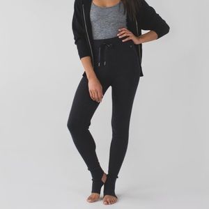 Lululemon Sweet Savasana Sweater Pants Size 8